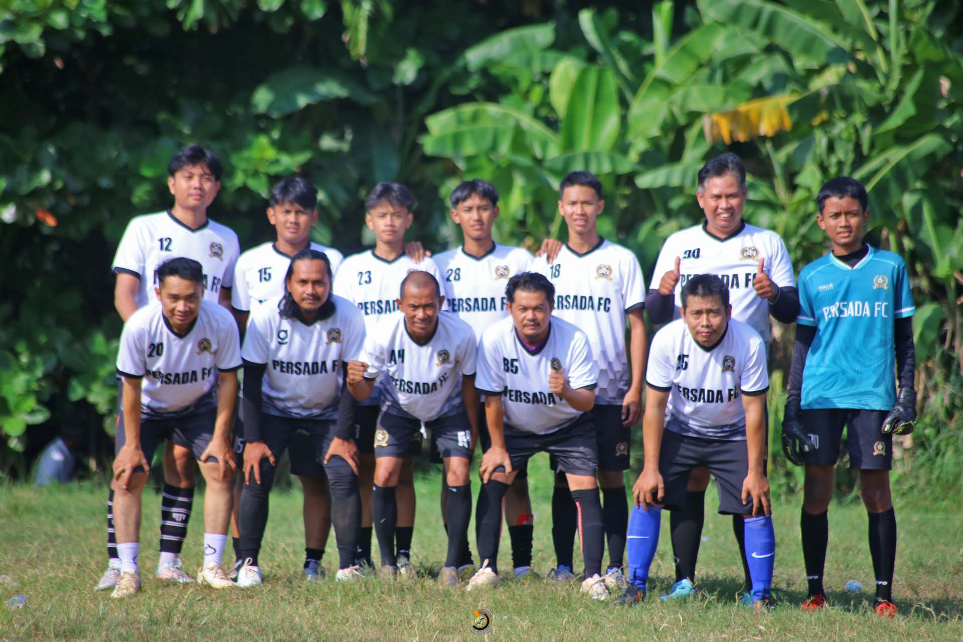 Jersey sepak bola